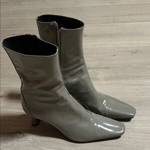 Zara Glossy Gray Heeled Boots